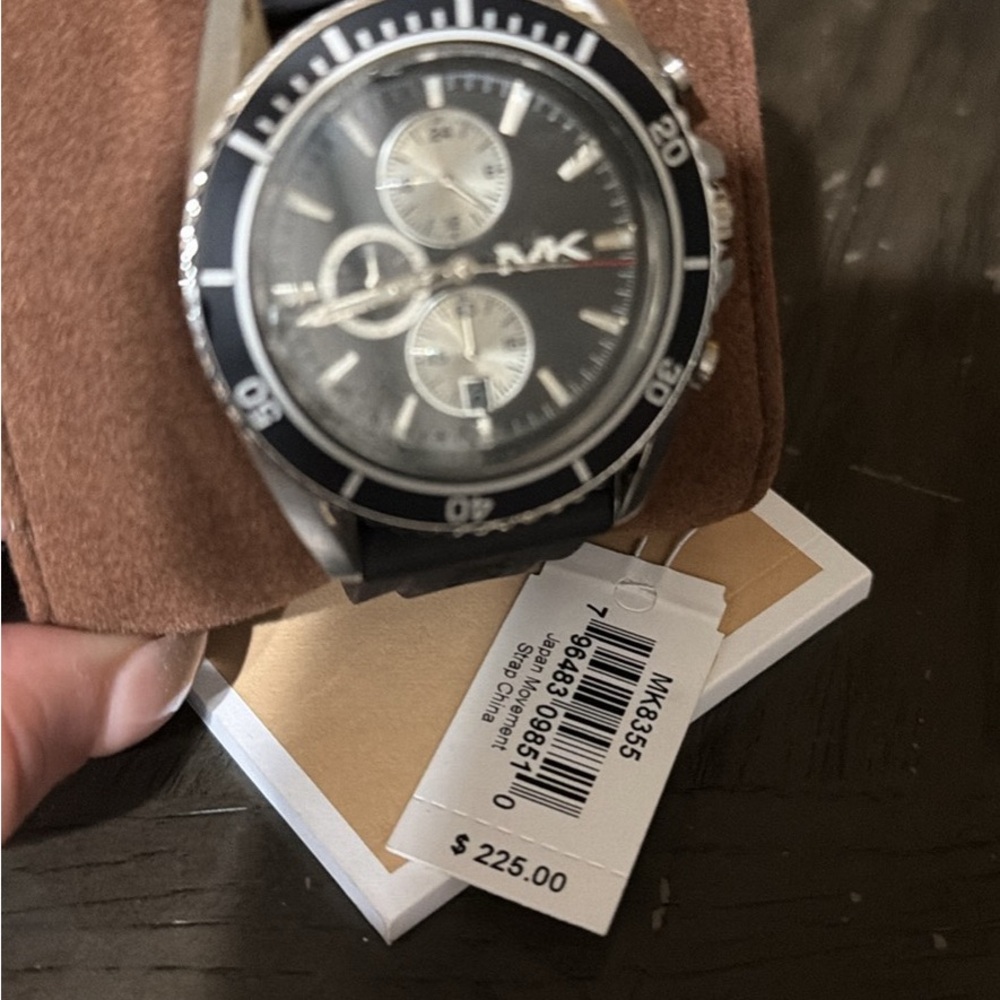 Michael Kors Black and Silver Watch - Picture 2 of 3